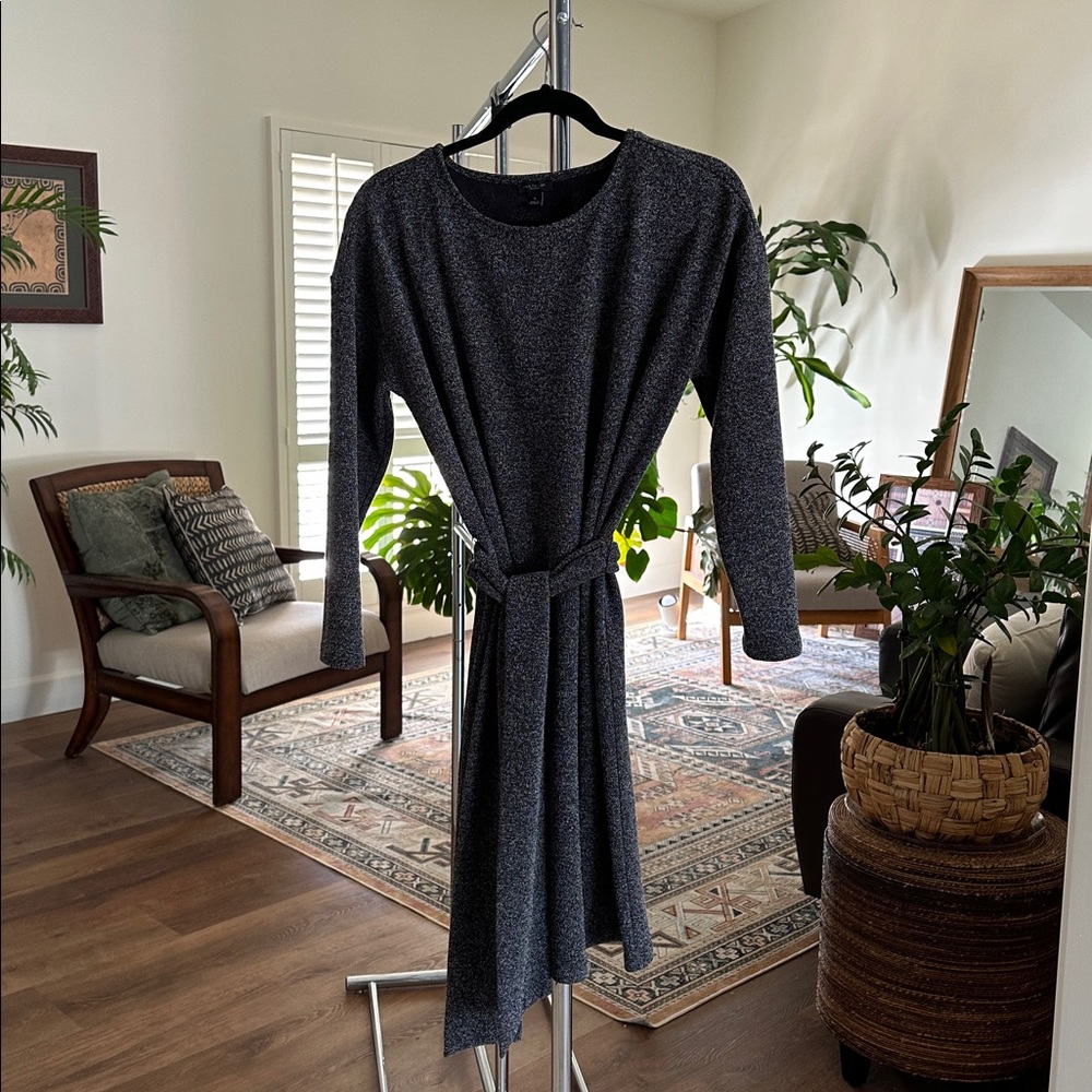 Ann Taylor Factory Black and Charcoal Gray Belted Dress Size M - Picture 2 of 10